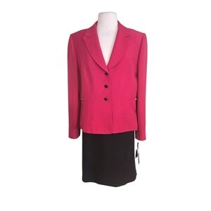 NWT Tahari Arthur S. Levine Fuschia & Black 2 Piece Skirt & Blazer Suit